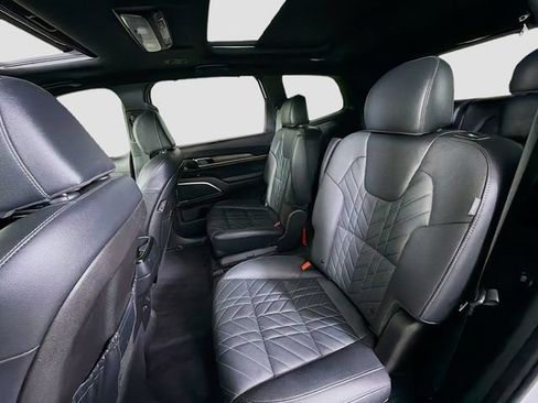 Used 2024 Kia Telluride SX X-Pro AWD/4WD image 24