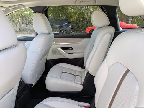 New 2026 MAZDA CX-90 Plug-In Hybrid w/ Premium Plus image 13