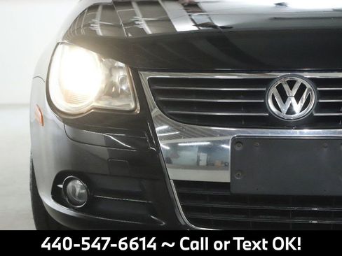 Used 2008 Volkswagen Eos VR6 image 17