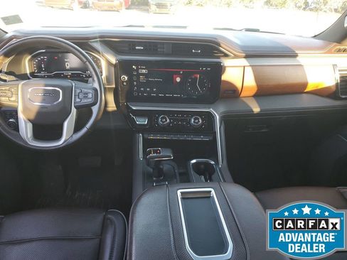 Used 2022 GMC Sierra 1500 Denali w/ Denali Reserve Package image 11