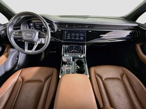 Used 2021 Audi Q7 2.0T Premium w/ Convenience Package AWD/4WD image 9