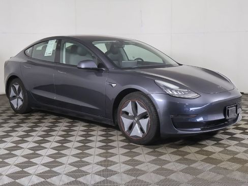 Used 2018 Tesla Model 3 Long Range AWD/4WD image 44