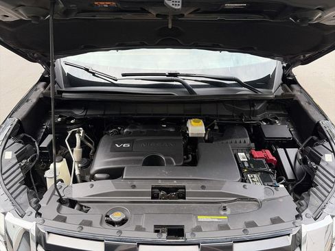 Used 2022 Nissan Pathfinder Platinum w/ Cargo Package FWD image 32