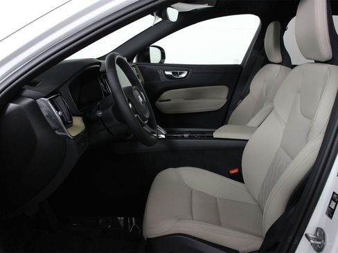 Used 2026 Volvo XC60 B5 Plus w/ Protection Package Premier image 31