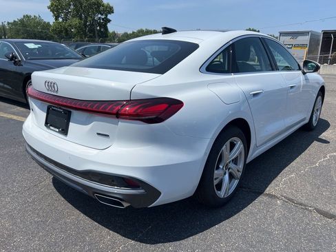 New 2025 Audi A5 2.0T Premium image 4