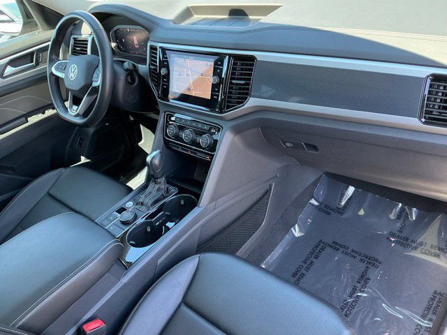 Certified 2023 Volkswagen Atlas SEL R-Line AWD/4WD image 23