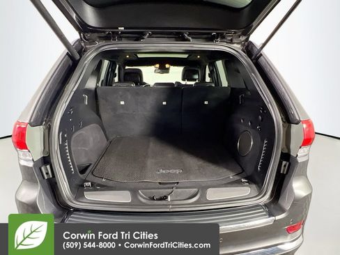 Used 2016 Jeep Grand Cherokee Summit AWD/4WD image 15