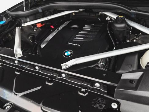 Used 2020 BMW X7 xDrive40i w/ Premium Package image 47