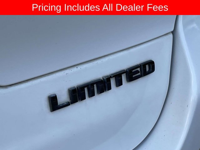 Used 2023 Jeep Grand Cherokee L Limited w/ Luxury Tech Group II AWD/4WD image 13
