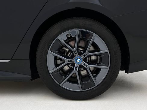 Used 2023 BMW i4 eDrive35 w/ Premium Package RWD image 27