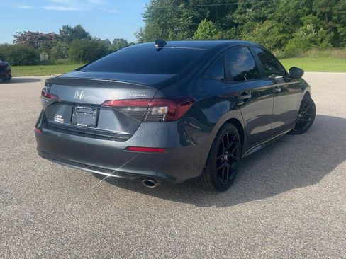 Used 2025 Honda Civic Sport image 6