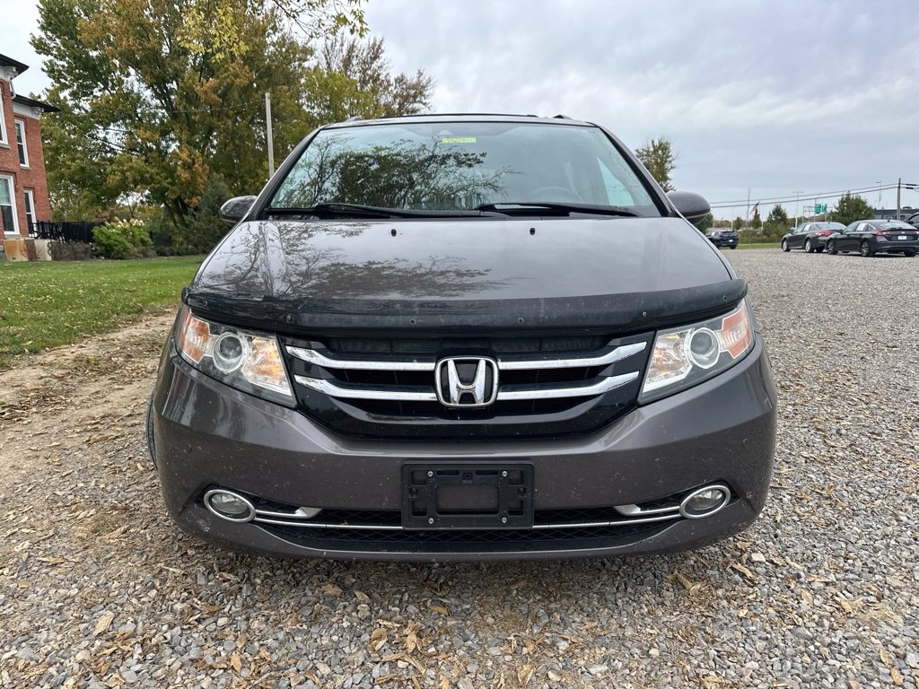 Used 2015 Honda Odyssey Touring image 2