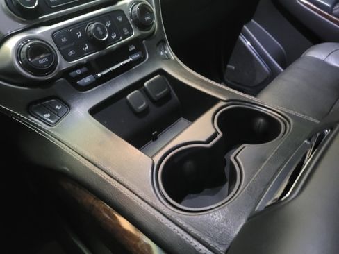 Used 2017 Chevrolet Tahoe LT image 26