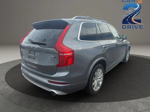 Used 2019 Volvo XC90 T5 Momentum w/ Multimedia Package AWD/4WD image 6