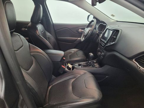Used 2019 Jeep Cherokee Limited AWD/4WD image 21