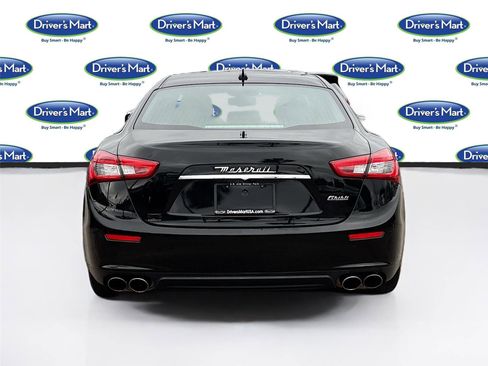 Used 2015 Maserati Ghibli image 6