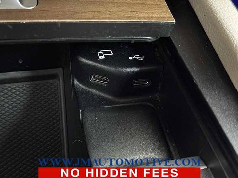 Used 2022 Mercedes-Benz GLE 350 4MATIC image 37