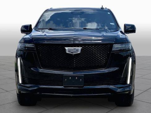 Used 2023 Cadillac Escalade Sport Platinum w/ LPO, ONYX Package AWD/4WD image 4