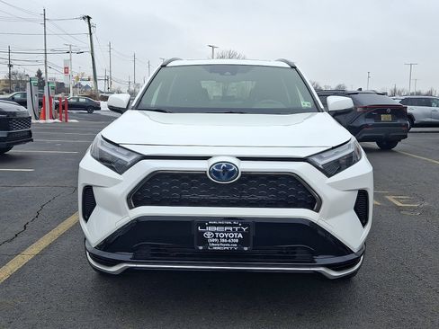 Used 2023 Toyota RAV4 SE w/ Weather & Moonroof Package image 2