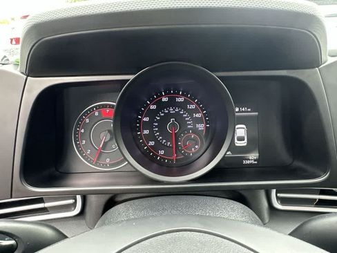 Used 2023 Hyundai Elantra SEL FWD image 16