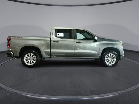 New 2026 Chevrolet Silverado 1500 Custom AWD/4WD image 9