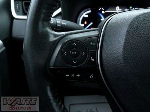 Certified 2024 Toyota RAV4 SE image 15