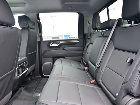 New 2026 GMC Sierra 2500 Denali w/ Denali Reserve Package image 16