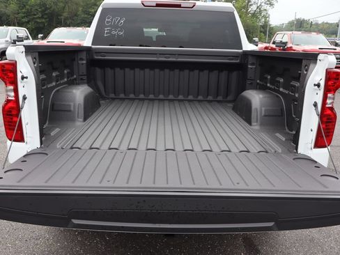 New 2026 Chevrolet Silverado 1500 Custom AWD/4WD image 24