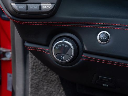 Used 2018 Ferrari 488 Spider RWD image 35