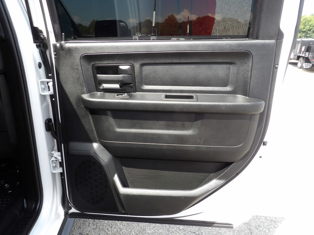 Used 2021 RAM 3500 Tradesman w/ Chrome Appearance Group AWD/4WD image 33