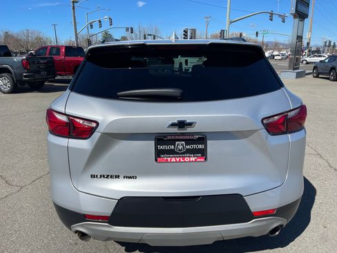 Used 2022 Chevrolet Blazer LT w/ Midnight/Sport Edition image 6