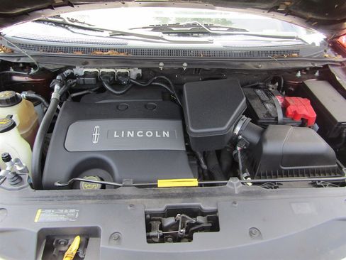 Used 2015 Lincoln MKX FWD w/ Equipment Group 101A image 12