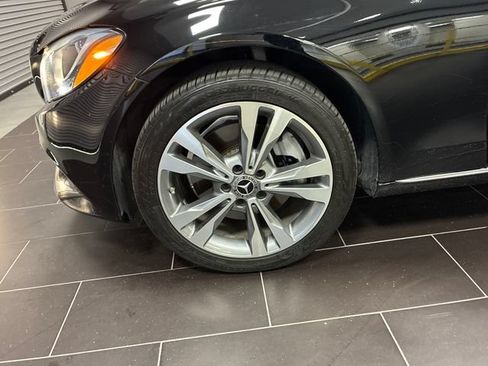 Used 2018 Mercedes-Benz C 300 4MATIC Sedan image 27