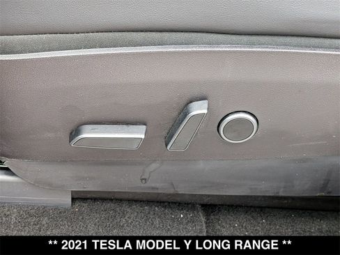 Used 2021 Tesla Model Y Long Range image 8