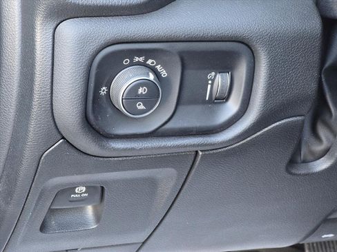 Used 2024 RAM 1500 Big Horn image 8