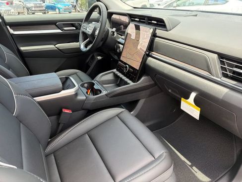 New 2026 GMC Terrain Denali AWD/4WD image 21