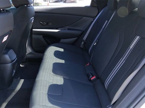 Certified 2026 Hyundai Elantra Sport image 19