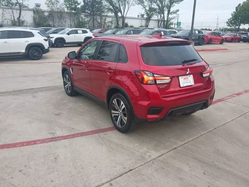 Used 2025 Mitsubishi Outlander Sport AWD image 12