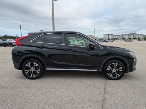 Used 2020 Mitsubishi Eclipse Cross SE FWD image 4