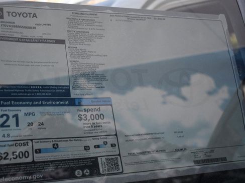 New 2025 Toyota 4Runner Limited image 15