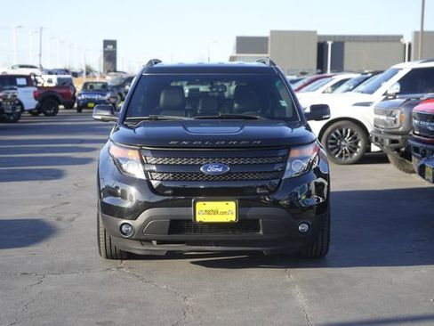 Used 2015 Ford Explorer Sport w/ Equipment Group 401A image 3