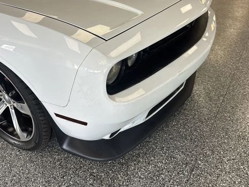 Used 2015 Dodge Challenger R/T Plus RWD image 23