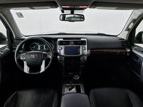 Used 2016 Toyota 4Runner Limited AWD/4WD image 27