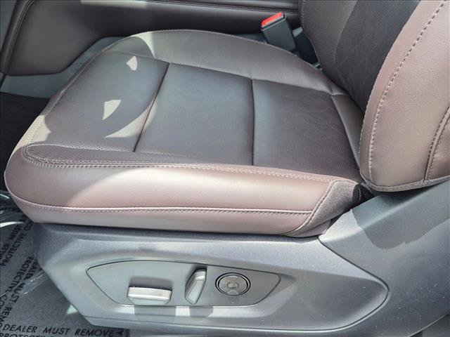 New 2026 Ford Explorer Platinum RWD image 4