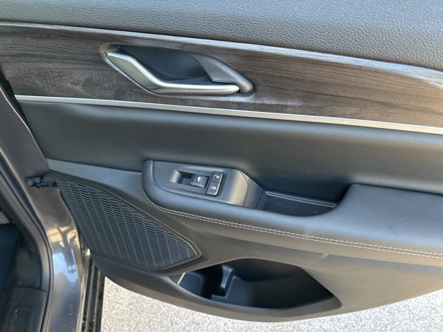 New 2026 Jeep Grand Cherokee Altitude AWD/4WD image 15
