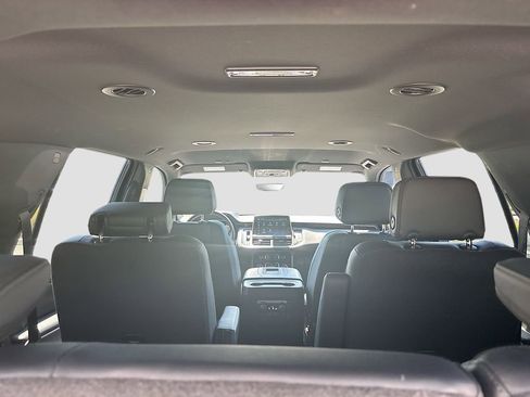 Used 2022 Chevrolet Tahoe High Country AWD/4WD image 25