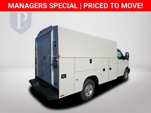 New 2025 Chevrolet Express 3500 w/ Power Convenience Package image 5