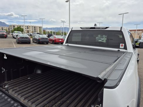 Used 2022 Toyota Tundra Limited image 22
