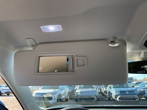 New 2026 Volkswagen Tiguan SE image 23