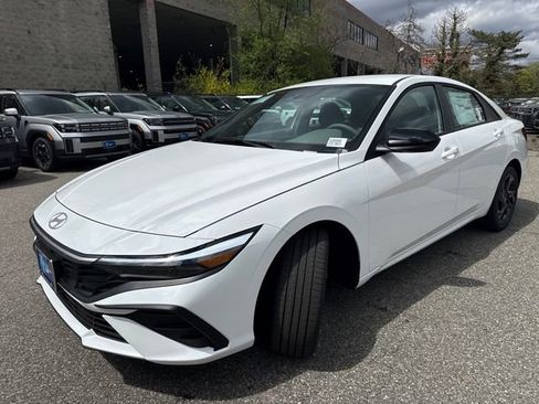 New 2026 Hyundai Elantra Sport FWD image 3